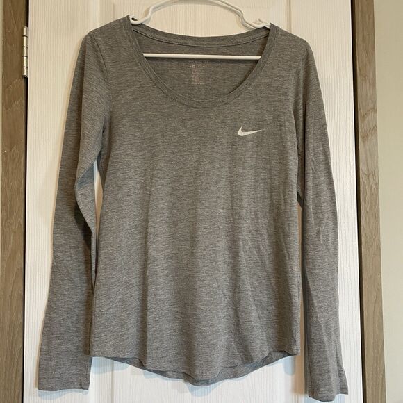 The Nike Tee long sleeve womens grey sz S athleisure casual soft - Picture 1 of 7